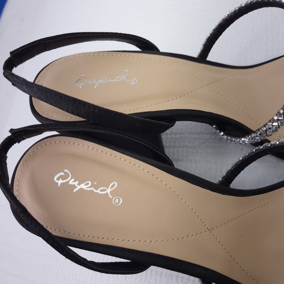 NEW Qupid Kancy 4" Tall Block Heels Rhinestone Straps Black Satin Shoes - Picture 6 of 9